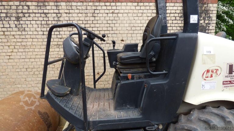 รถบดถังเดียว INGERSOLL-RAND SD-45 SERIE TF