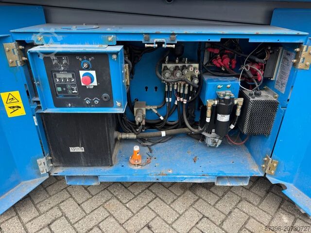 Ascensore a forbice Genie GS3369DC Hoogwerker Schaarhoogwerker
