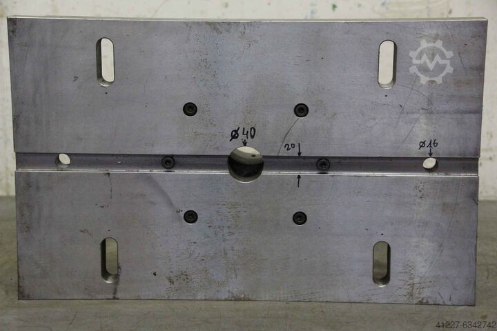 Plato de tres mordazas con placa de sujeción Röhm Ø 250 mm