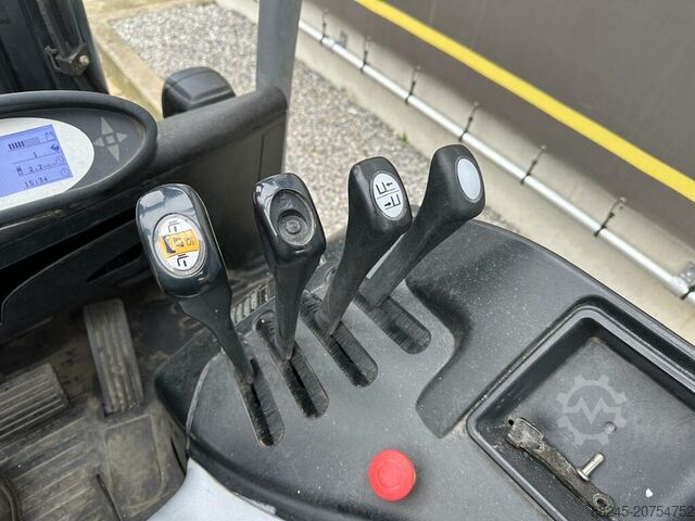 Elektrisk triplex gaffeltruck Still RX20-20 med sideshift STILL RX20-20