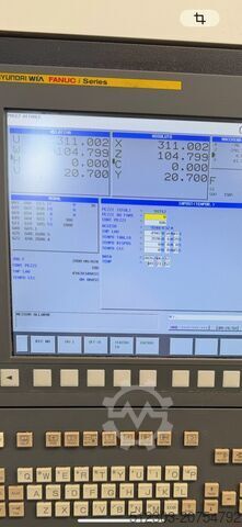 Torno CNC Hyundai HD 2600 Y