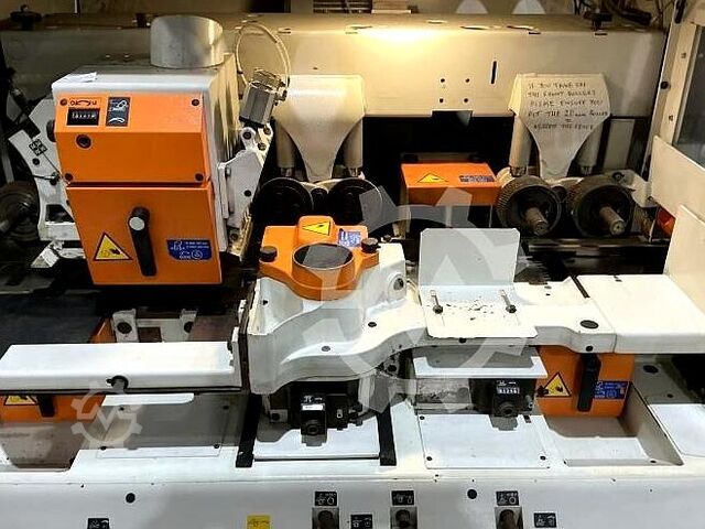 Plainas de quatro faces SCM Superset NT 2009 SCM Superset NT