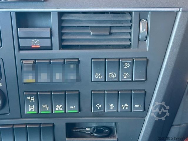 Camión portacontenedores de gancho VOLVO FH 750 6x2 VDL S30 LEDER*TOUCH*ICOOL*NAVI*CAM*LE