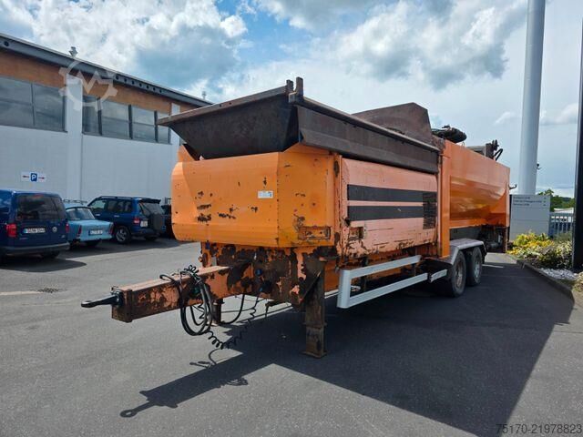 Mesin pembinaan Doppstadt SM 620 Profi / 15.320h / 2005