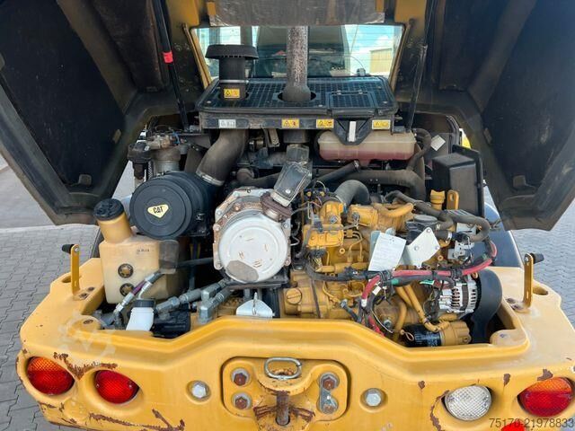 Chargeuse CAT 908M / 1.554h / Gabel / Schaufel