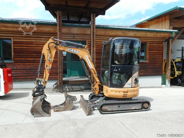 Погрузчик с бортовым поворотом Bobcat S70