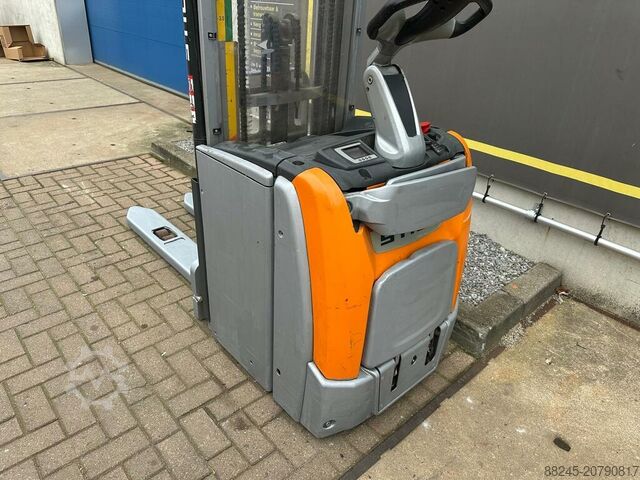 VS-22601 Gerbeur électrique triplex Still 5316mm année 2019 STILL EXV SF 14