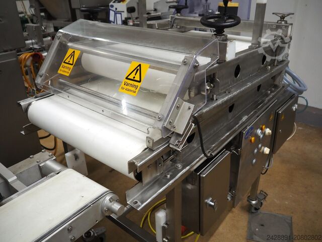 स्ट्रिप फ्लैटनिंग मशीन