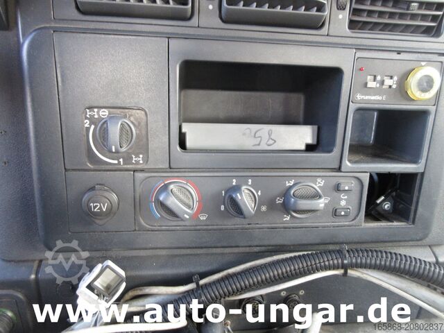 üç taraflı damperli kamyon Iveco Trakker 360 Kipper Allrad 4x4 Kran Palfi