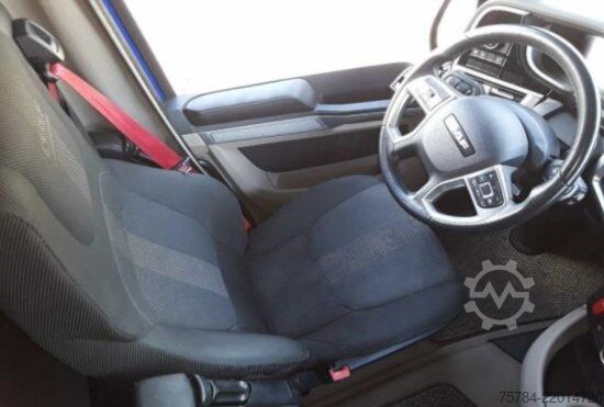 Standardní tahač DAF FT XG 480  MIETKAUF MöGLICH