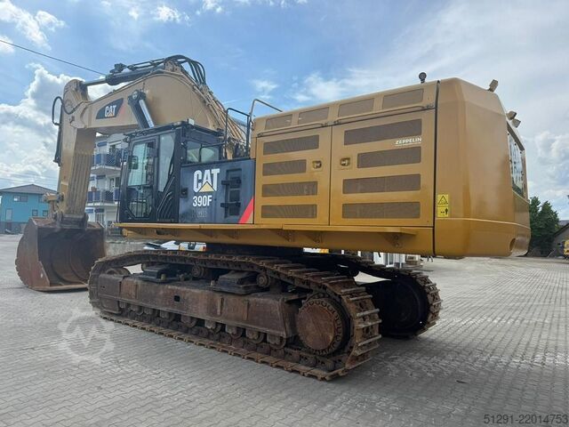 Máy xúc bánh xích Caterpillar 390FL ME