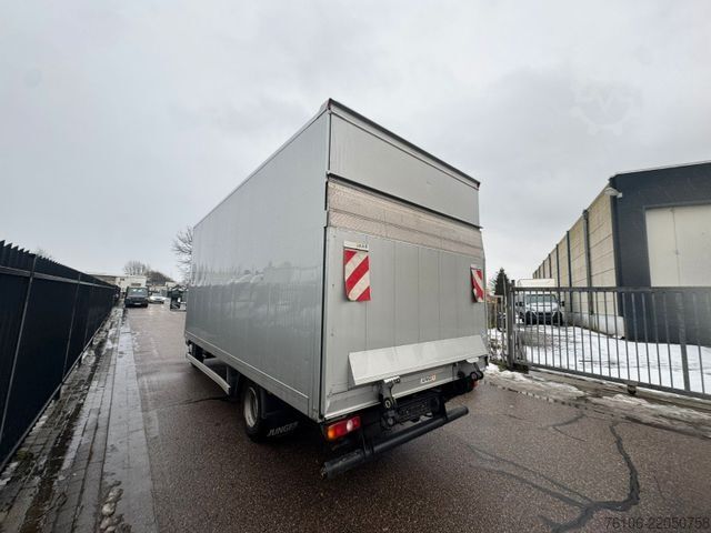 Fourgon tôlé FUSO Canter 7C18 Koffer mit Ladebordwand *Klima*