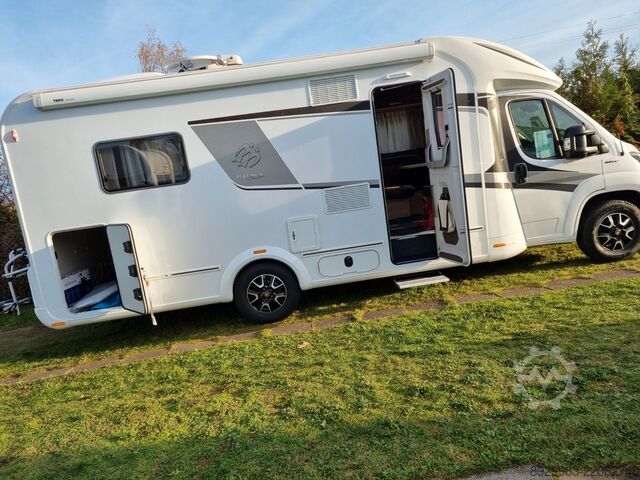 Caravan/camper Knaus TI700