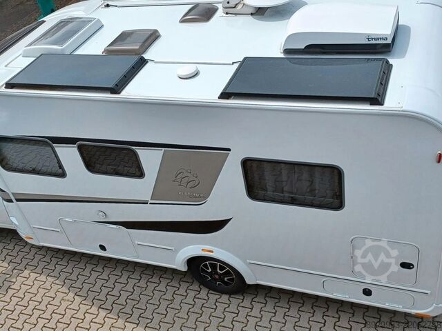 Caravan/camper Knaus TI700