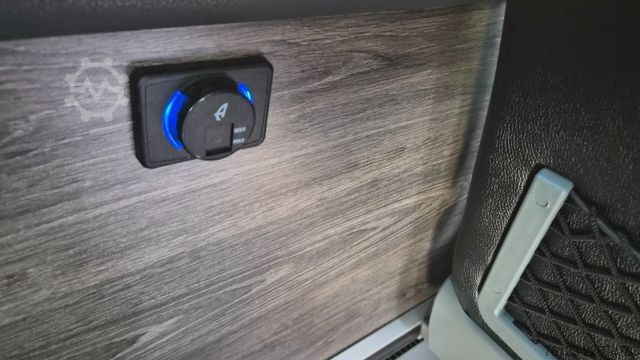 मिनिबस IVECO 2x Daily 70 Lagerfahrzrug Ferqui Sunrise 2,5 m B