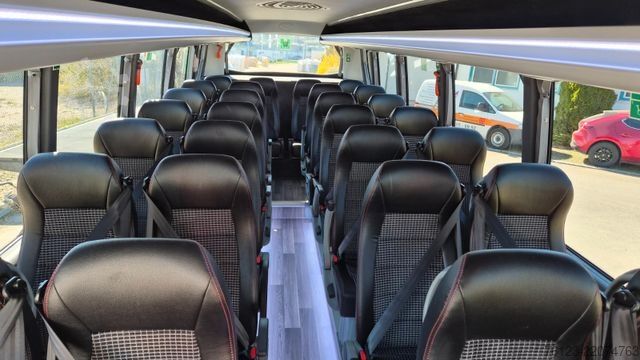 Minibus IVECO 2x Daily 70 Lagerfahrzrug Ferqui Sunrise 2,5 m B