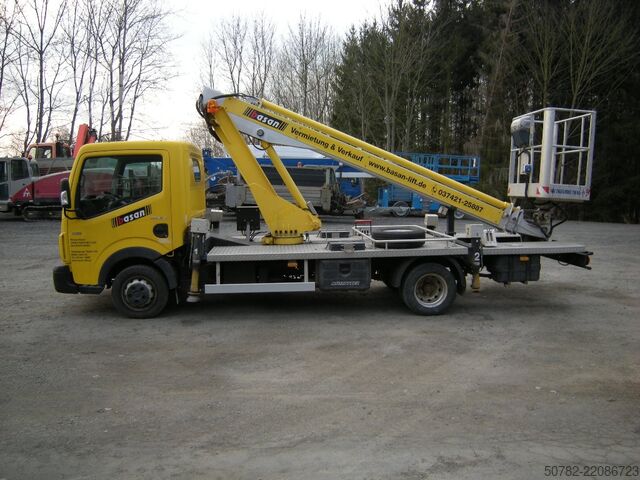 Lança telescópica Renault Maxity mit Multitel 160 Alu DS