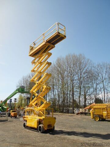 škarjasto dvigalo Holland Lift HL190E12