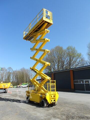 škarjasto dvigalo Holland Lift HL190E12
