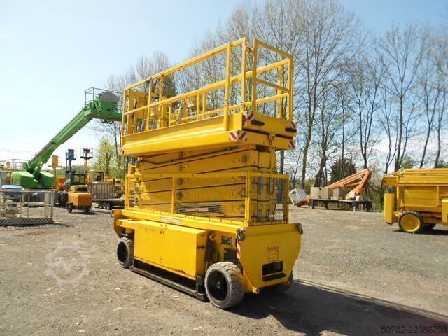 škarjasto dvigalo Holland Lift HL190E12