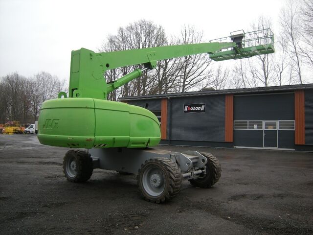 телескопическая стрела JLG 680 S Allrad