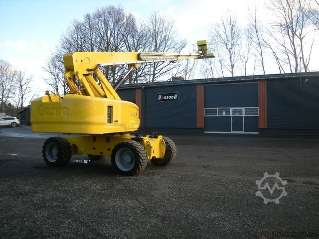 Wysięgnik teleskopowy Genie S85 Allrad