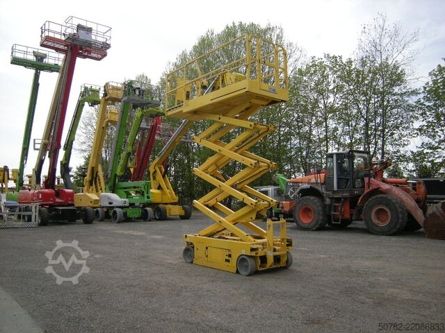 Podnośnik nożycowy Genie GS 2646 (ID3405)
