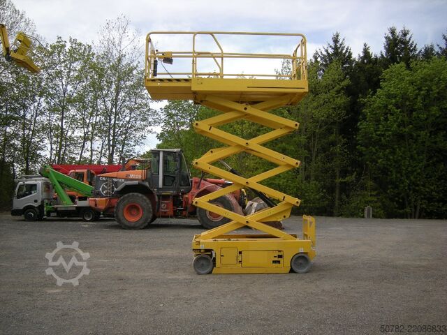 Podnośnik nożycowy Genie GS 2646 (ID3405)
