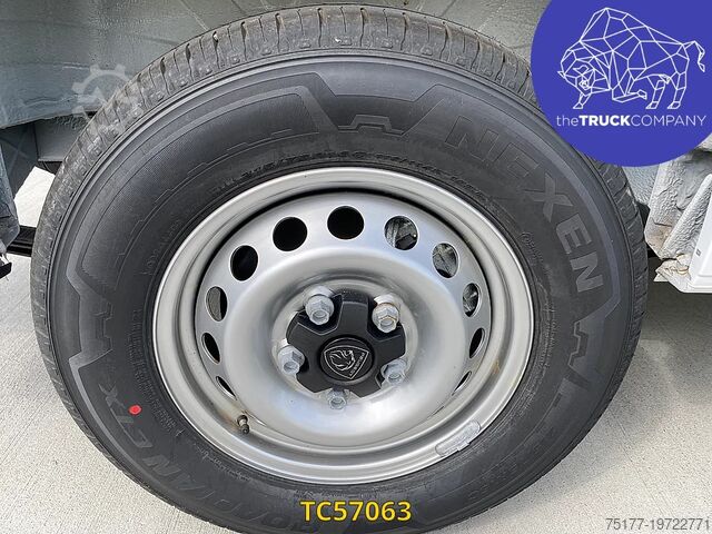 Furgonetă Peugeot Boxer