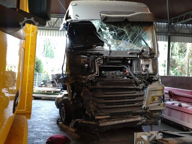 Standart çekici ünitesi MAN TGX 18.510