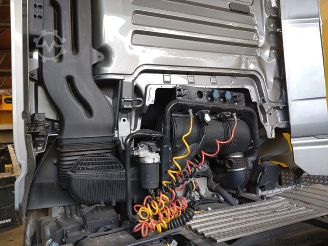 Standart çekici ünitesi MAN TGX 18.510