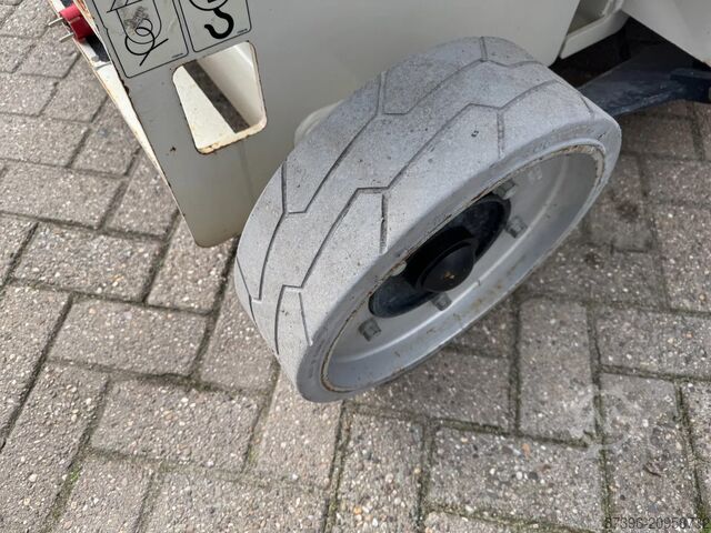 škarasta dizalica JLG 2646ES Hoogwerker Schaarhoogwerker