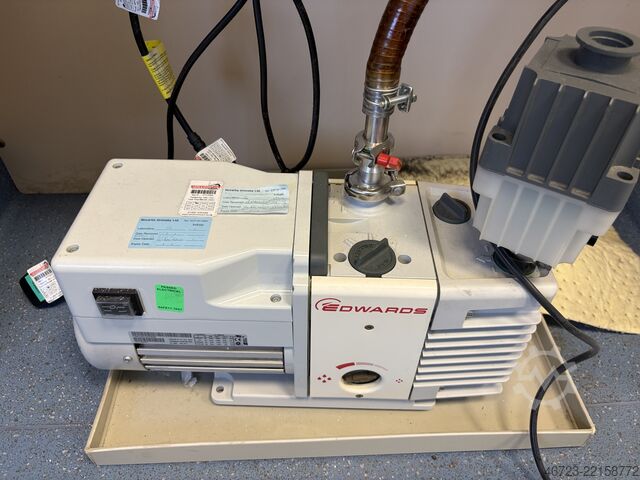 Plinski kromatograf z masnim spektrometrom Shimadzu GC-2010 PLUS / GCMS-QP2020 / AOC-5000