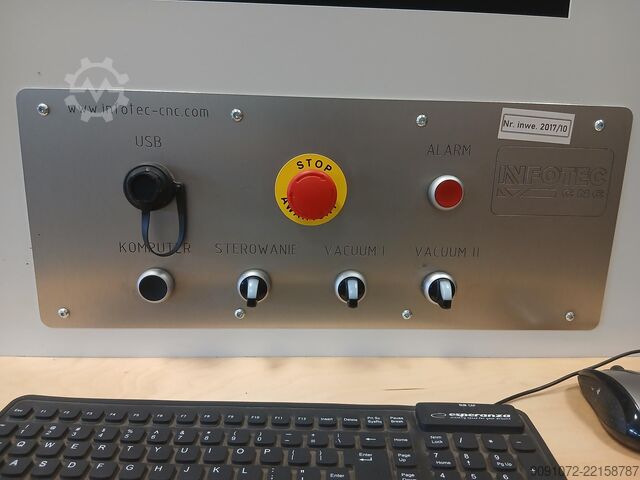 плотер 4 CNC CNC Router- Engraver InfoTec 3025 C