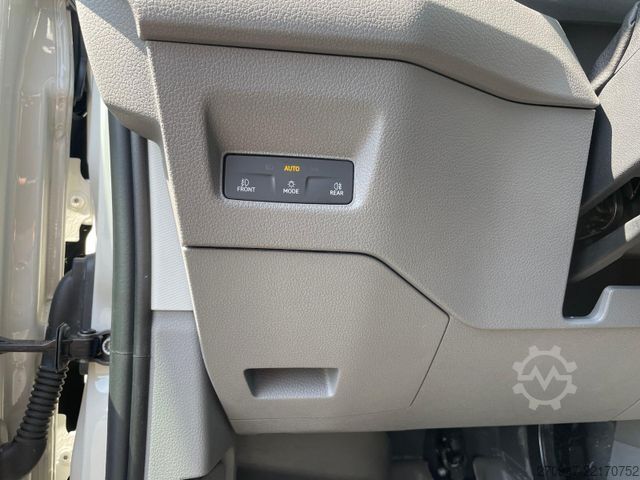 Korotettu pakettiauto MAN TGE 3.180 L4H3 MIXTO 4x4 AHK NAVI KAMERA PDC