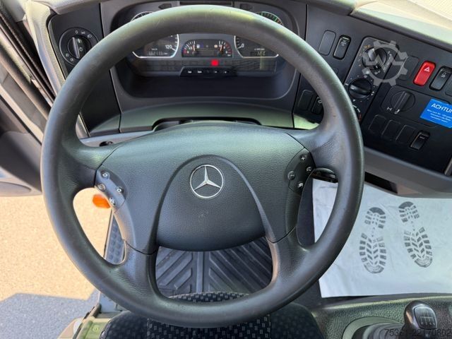 Wrecker MERCEDES-BENZ Atego 822 Abschleppwagen Verschiebeplateau OMARS