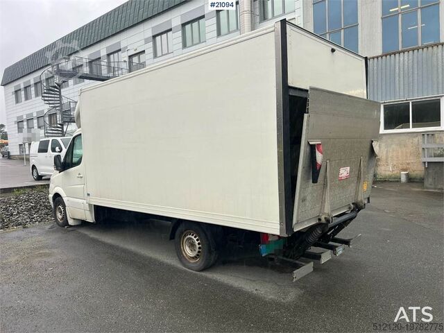 Matkalaukku Mercedes-Benz Varebil