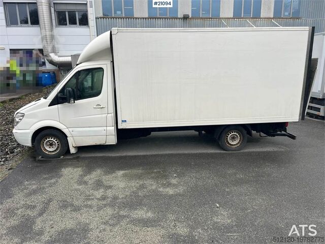 Matkalaukku Mercedes-Benz Varebil