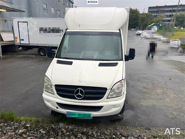 Matkalaukku Mercedes-Benz Varebil