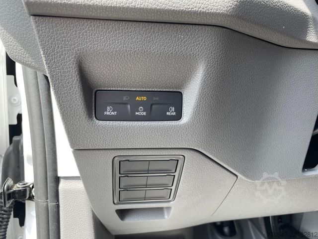 Aukštas mikroautobusas MAN TGE 3.180 L3H3 MIXTO STANDHZ ACC NAVI KAMERA