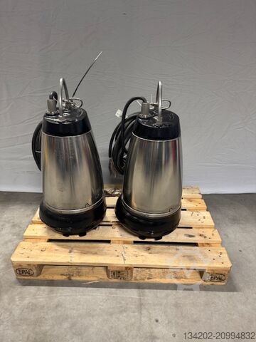 Instalação de bomba de águas residuais Grundfos SE1.100.100.40.4.51D.B