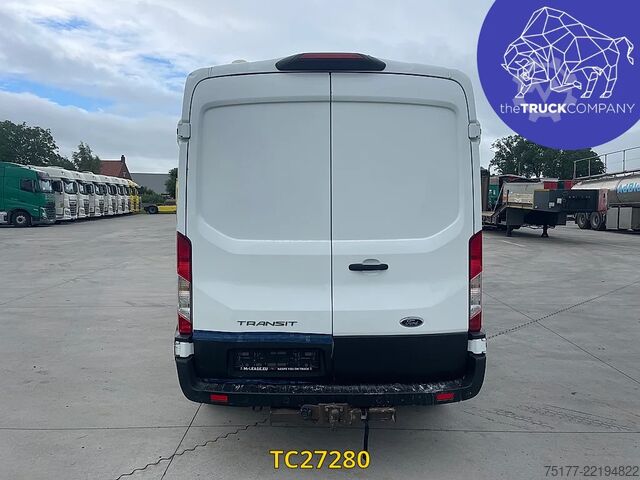 Slēgtais furgons Ford Transit