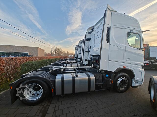 Standard tractor unit Ford Truck F-Max L