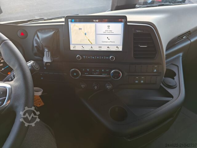 Standard tractor unit Ford Truck F-Max L