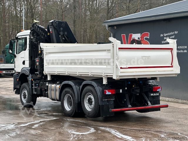 Trójstronna wywrotka MAN TGS 28.430 6x4-4,DSK, HIAB Ladekran *NEU*