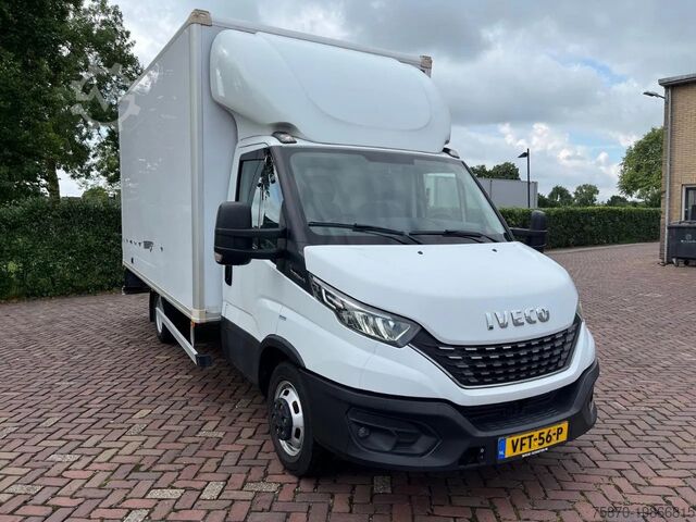 Koffer Iveco Daily 35C16 Achterdeuren nieuwe motor +distribu...