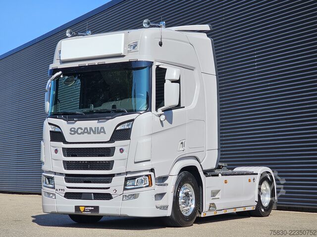 Venjulegur SZM Scania R770 V8 4x2 / PARKING COOLER / 2 TANKS / PTO / ...