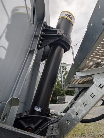 Sklápěcí návěs Schwarzmüller 3-Achs Stahlkipper ca. 24 m³ - D21K0
