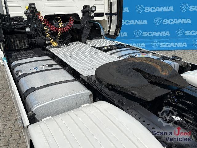 Standard tractor unit Scania R 450 A4x2NB DIFF-L RETARDER FULL AIR PARK AIRCO 8