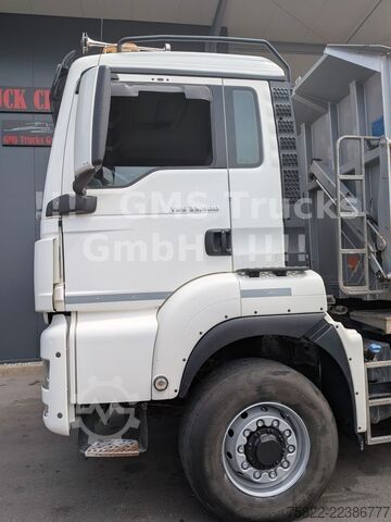 Camión volquete trilateral MAN TGS 33.500 / Manual /Meiller BORDMATIK/WENIG KM